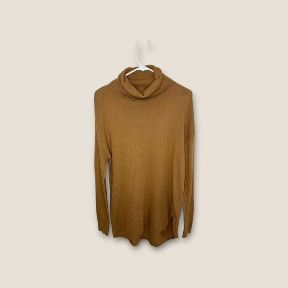 Chelsea 28 Turtleneck Long Sleeve Cashmere Blend Sweater Size Medium - Picture 1 of 7